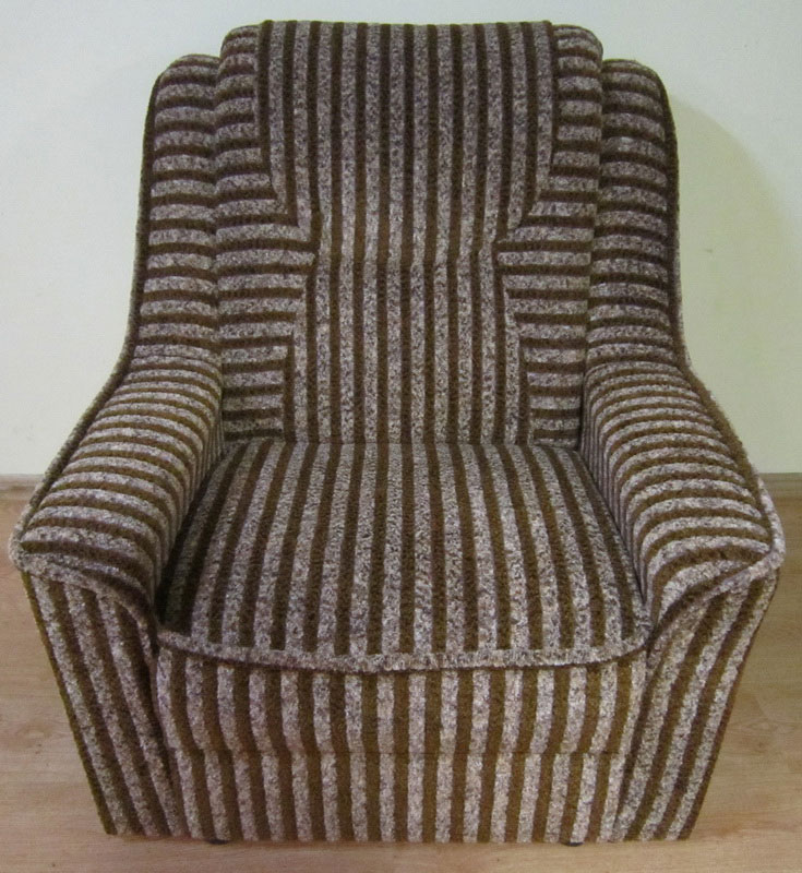 Перетяжка крісла меблевою тканиною
